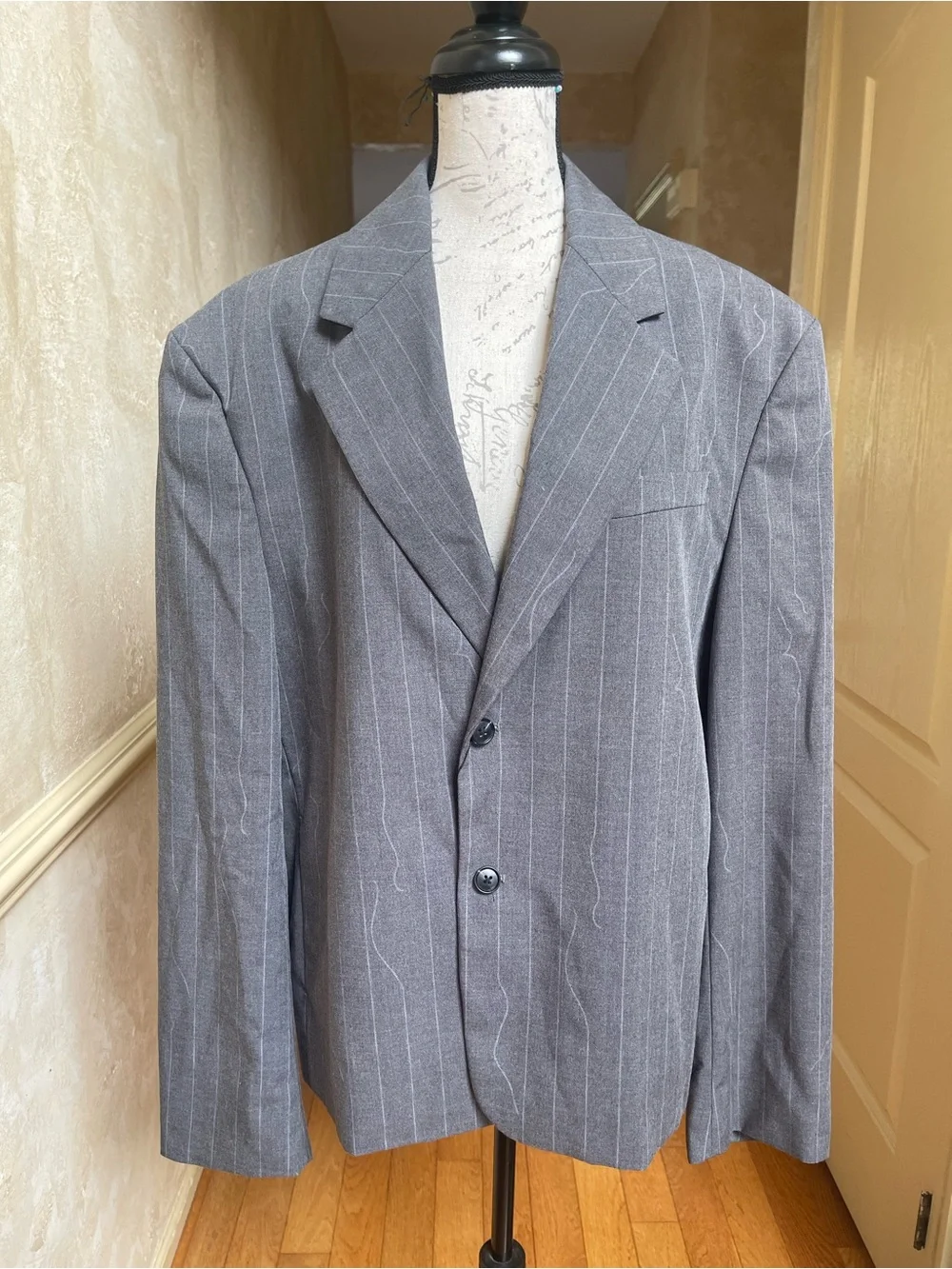 NWT ZARA Grey Pinstripe Oversized Blazer Jacket Size USA 42 EUR 52 Quiet Luxury